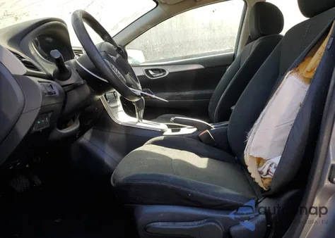 2015 Nissan Sentra S z USA, uszkodzony, nr VIN 3N1AB7AP7FY237556